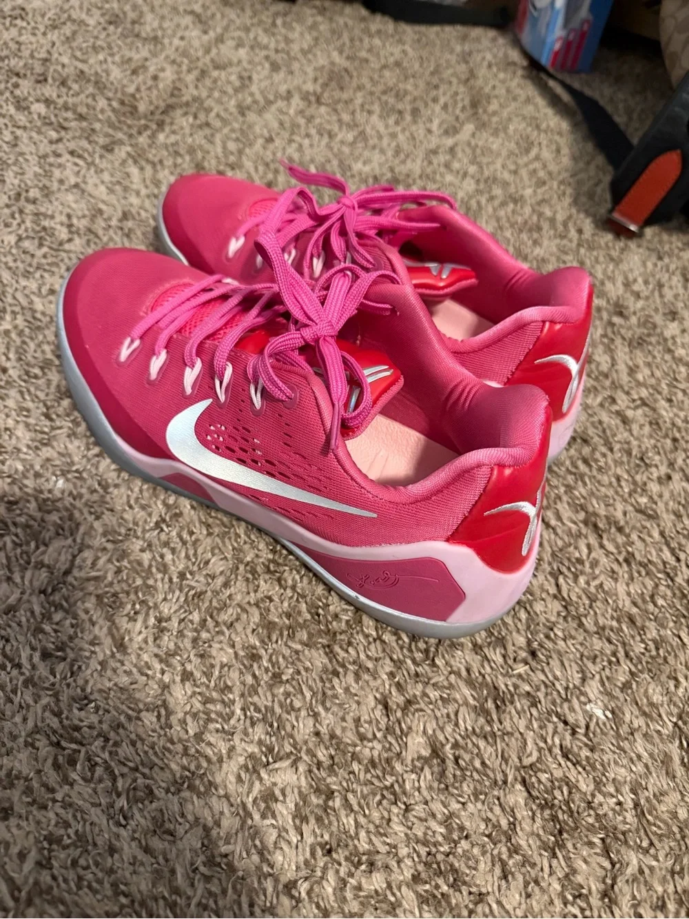 Nike Pink Low-Top Athletic Sneakers with White Swoosh - Picture 2 of 5